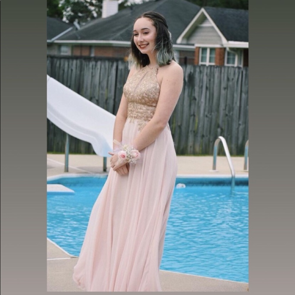 xscape blush pink prom dress